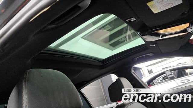 BMW 5 Series 2020 — ფოტო 17/20