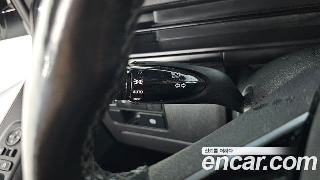 Hyundai Staria 2021 — ფოტო 19/20