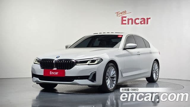 BMW 5 Series 2021 — ფოტო 1/20