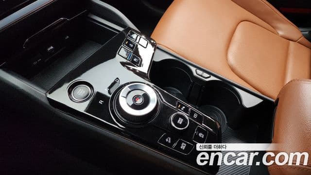 Kia Sportage 2021 — фото 8 из 20