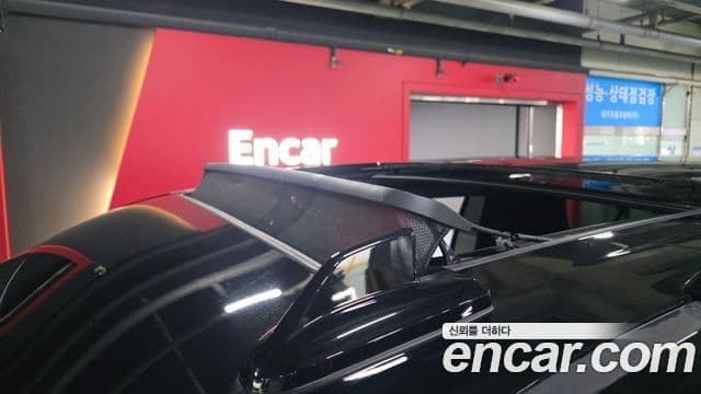 Cadillac Escalade 2023 — ფოტო 20/20