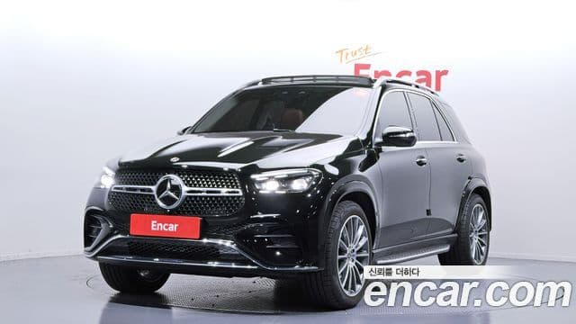 Mercedes-Benz GLE-Class 2025 — Фото 10/20