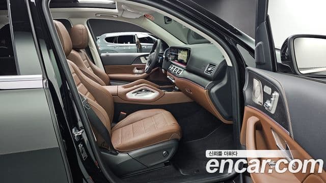 Mercedes-Benz GLE-Class 2025 — Фото 9/20