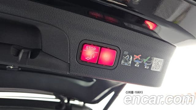 Mercedes-Benz GLE-Class 2025 — Фото 19/20