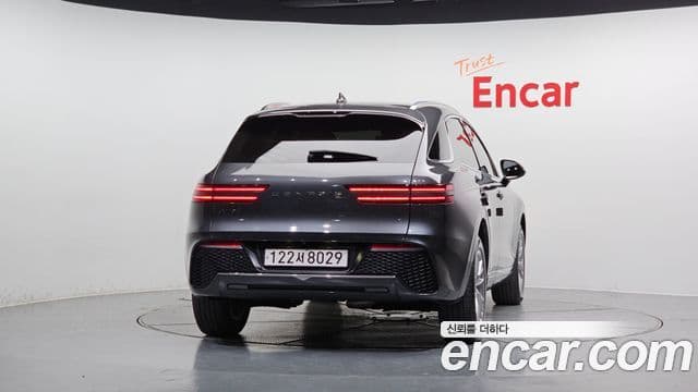 Genesis GV70 2021 — ფოტო 4/20