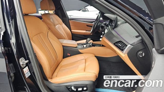 BMW 5 Series 2022 — ფოტო 10/20