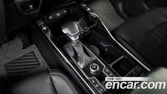Kia Sorento 2021 — ფოტო 9/20