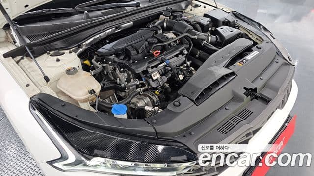 Kia K5 2021 — ფოტო 6/20