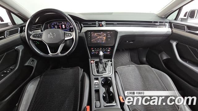 Volkswagen Passat GT 2021 — Şəkil 7/20
