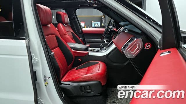 Land Rover Range Rover Sport 2018 — ფოტო 6/20