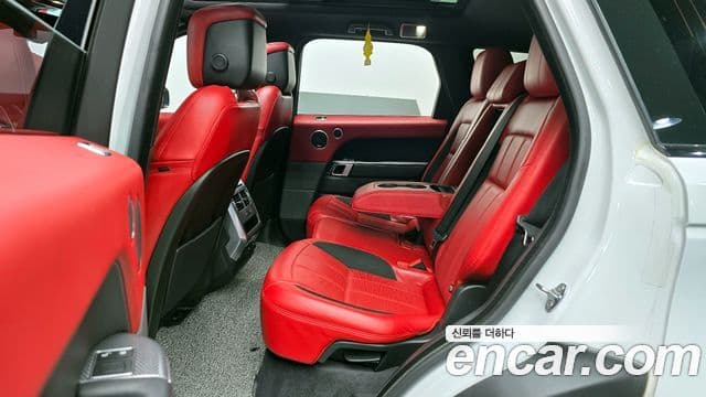 Land Rover Range Rover Sport 2018 — ფოტო 1/20