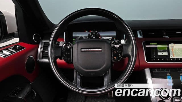 Land Rover Range Rover Sport 2018 — ფოტო 13/20