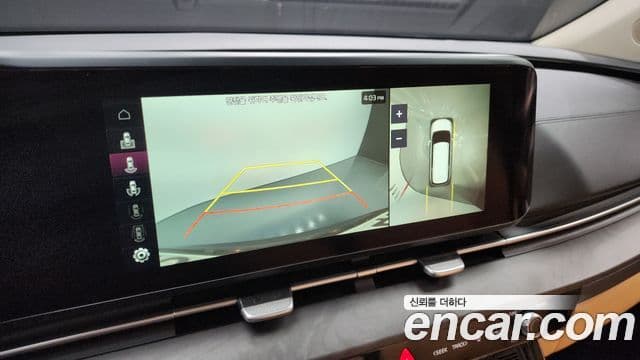 Kia Carnival 2021 — Photo 17/20