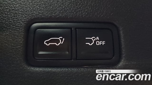Kia Carnival 2021 — Photo 14/20