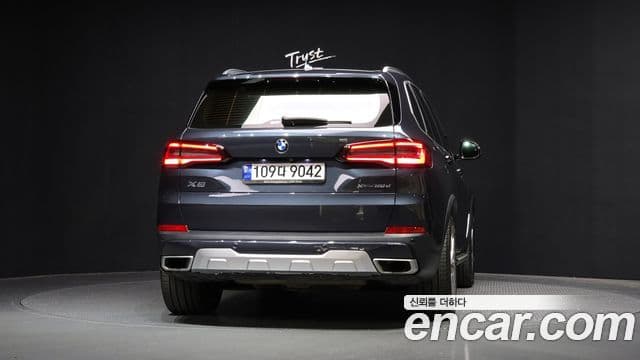 BMW X5 2021 — ფოტო 4/20