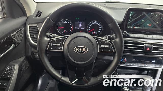 Kia Seltos 2021 — Şəkil 13/20