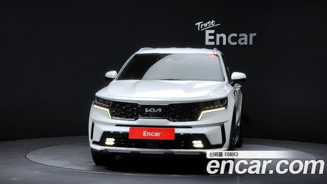 Kia Sorento 2022 — Фото 3/20