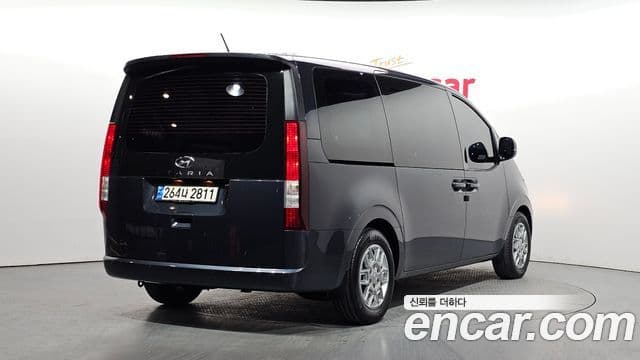 Hyundai Staria 2022 — Şəkil 2/20