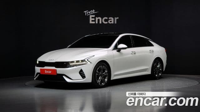Kia K5 2021 — ფოტო 1/20