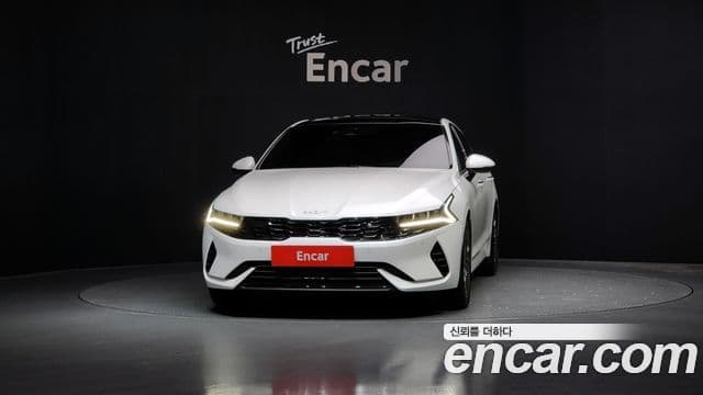 Kia K5 2021 — ფოტო 3/20