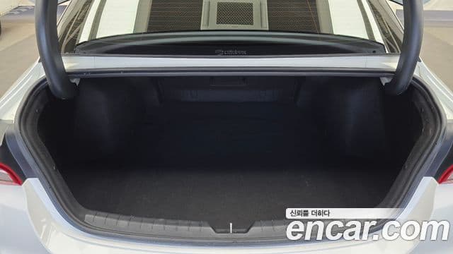 Kia K5 2021 — ფოტო 20/20