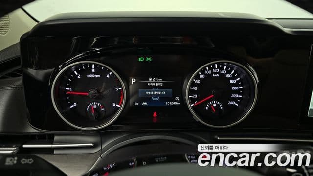 Kia Carnival 2022 — Şəkil 8/20