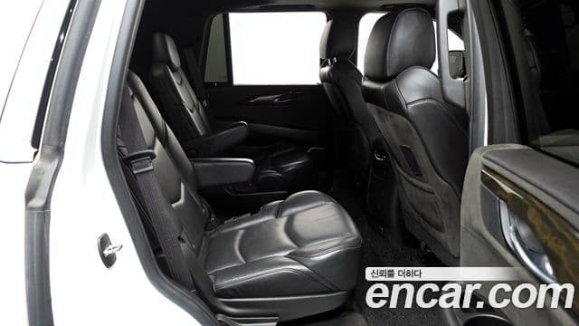 Cadillac Escalade 2020 — Şəkil 12/20