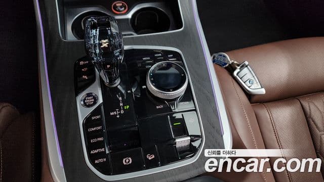BMW X7 2021 — ფოტო 7/20