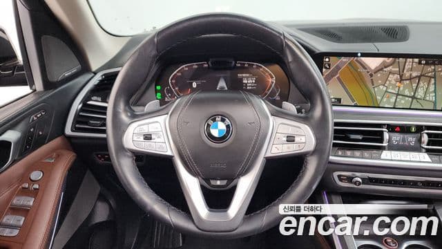 BMW X7 2021 — ფოტო 12/20