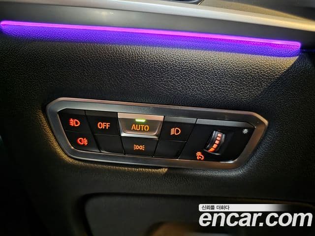 BMW X7 2021 — Photo 35/48