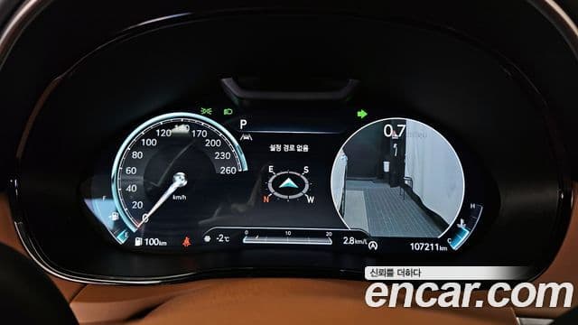 Genesis GV70 2021 — Şəkil 8/20
