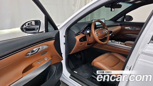 Genesis GV70 2021 — Şəkil 10/20
