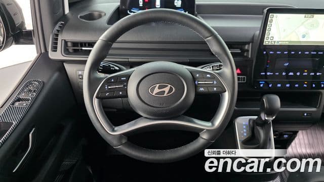 Hyundai Staria 2025 — ფოტო 14/20