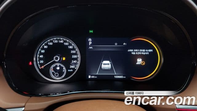 Genesis GV70 2021 — Şəkil 8/20