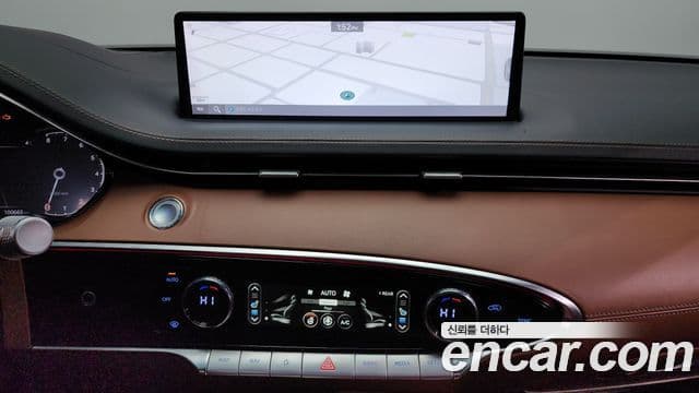 Genesis GV70 2021 — Şəkil 14/20
