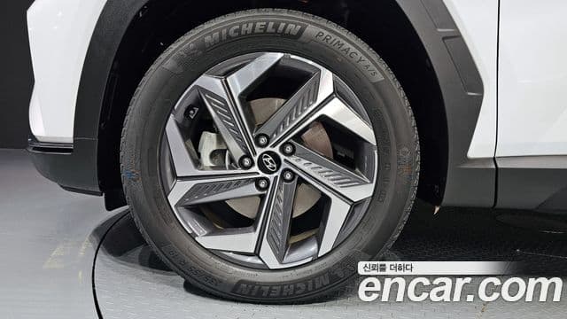 Hyundai Tucson Hybrid 2020 — Photo 15/20