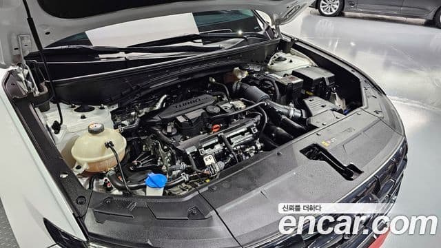 Hyundai Tucson Hybrid 2020 — Photo 1/20