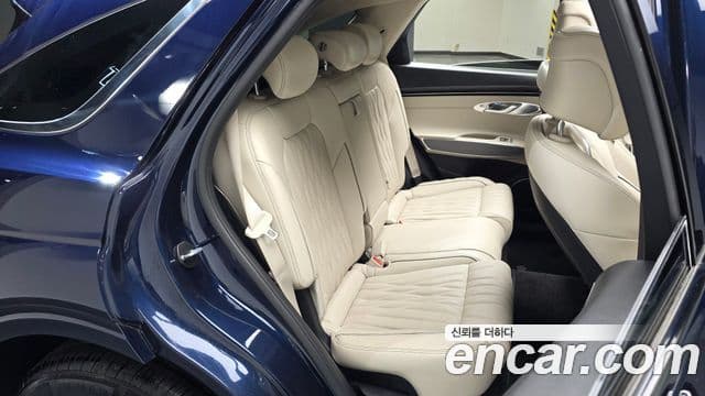 Genesis GV70 2022 — ფოტო 11/20