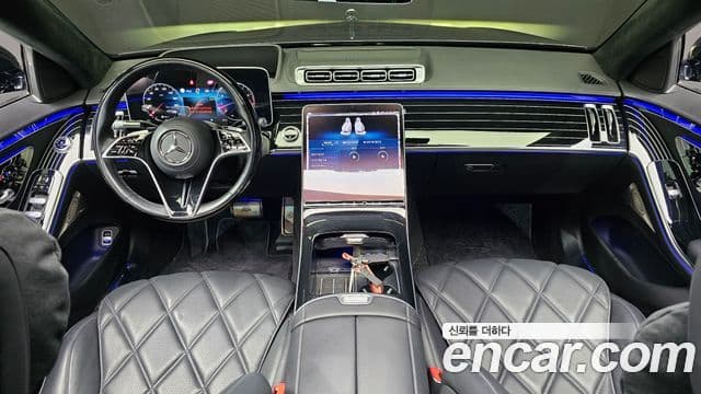 Mercedes-Benz S-Class 2023 — Photo 18/20