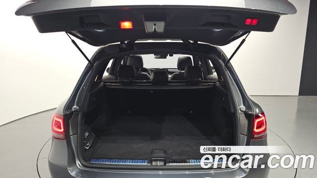 Mercedes-Benz GLC-Class 2022 — ფოტო 20/20