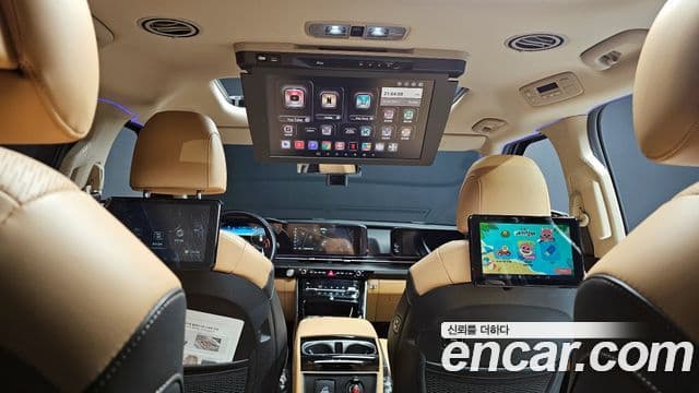 Kia Carnival 2020 — Şəkil 17/20