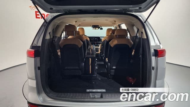 Kia Carnival 2022 — Фото 20/20