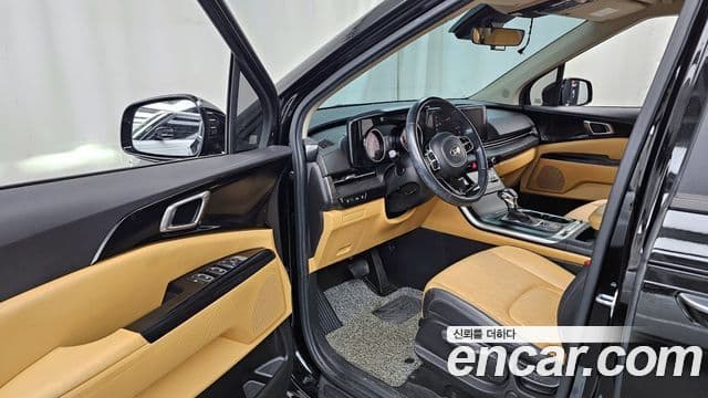 Kia Carnival 2020 — ფოტო 10/20