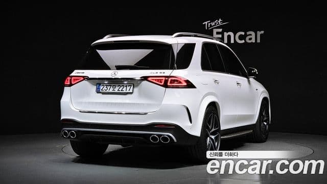 Mercedes-Benz GLE-Class 2023 — Фото 2/20