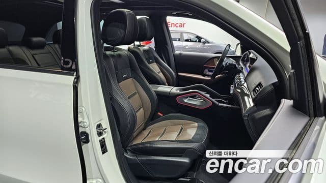 Mercedes-Benz GLE-Class 2023 — Фото 10/20