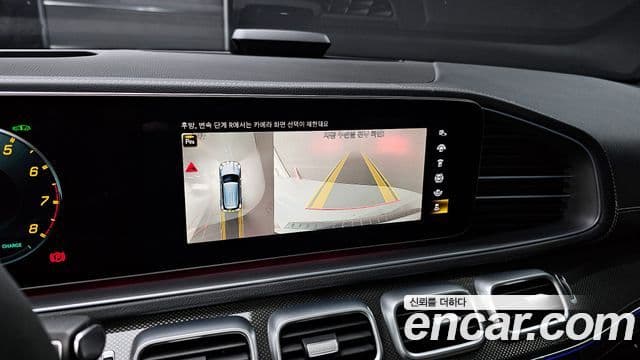 Mercedes-Benz GLE-Class 2023 — Фото 17/20