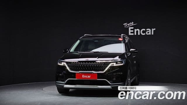 Kia Carnival 2020 — ფოტო 3/20