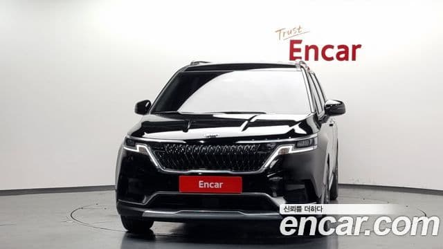Kia Carnival 2021 — Фото 3/20