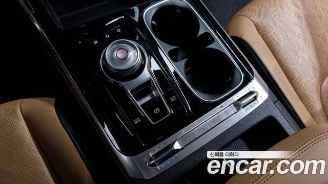 Kia Carnival 2021 — Фото 9/20