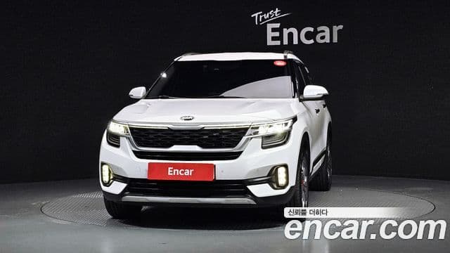 Kia Seltos 2019 — ფოტო 2/20